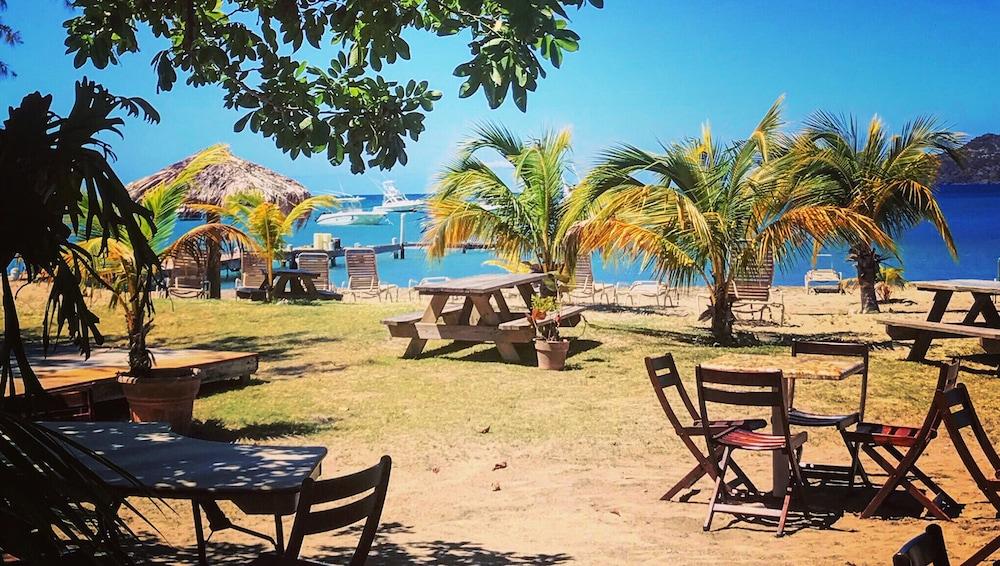 Oualie Beach Resort Nevis Ngoại thất bức ảnh